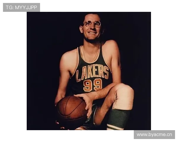 NBA球星麦肯职业生涯回顾与荣誉介绍 NBA球星麦肯职业生涯回顾与荣誉介绍