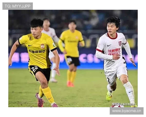 海港签约杨希转会费达143万欧创个人新高提升幅度超两倍