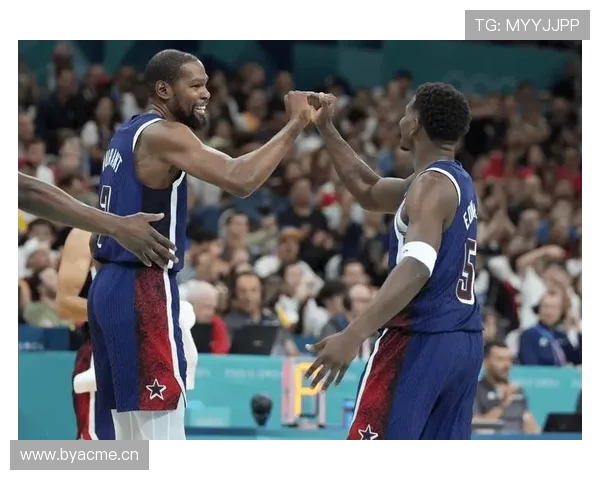 2018年NBA中国赛上海站勇士胜森林狼，库里杜兰特联手砍下40分